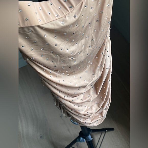 Alex perry diamond embroidery mini skirt AU6 never worn - Picture 5 of 9